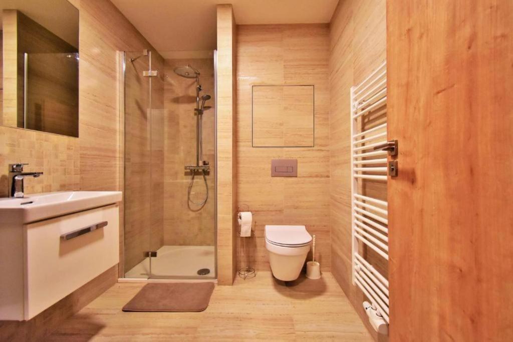 Moderni Apartman Horni Marsov - By Alka Экстерьер фото
